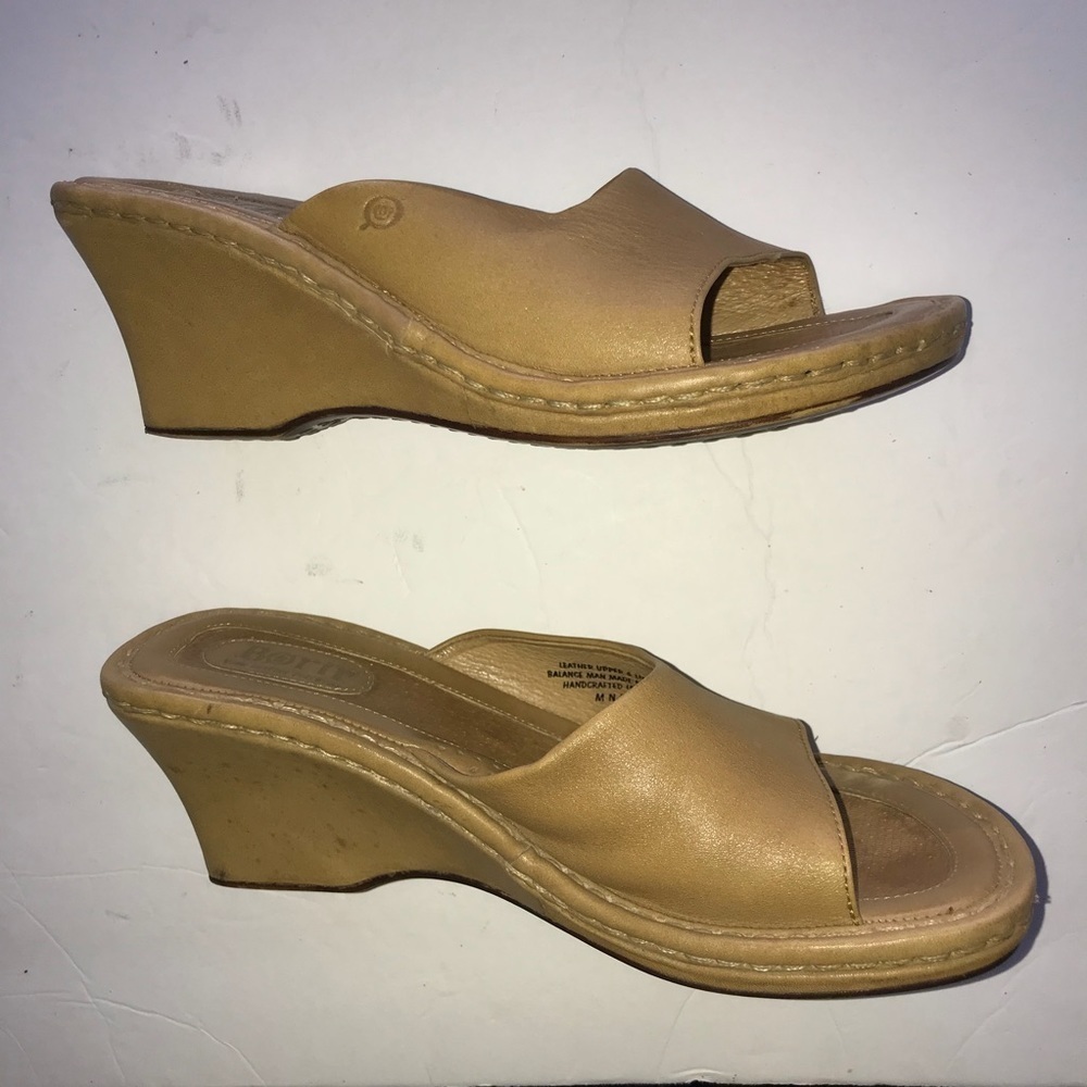 Born Slip On Leather Sandals - Picture 4 of 7